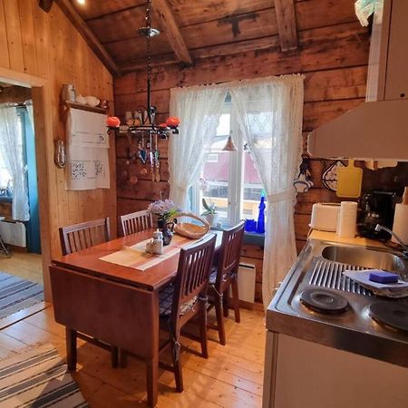 Koselig Rorbu Pa Tind Villa Sørvågen Exterior foto